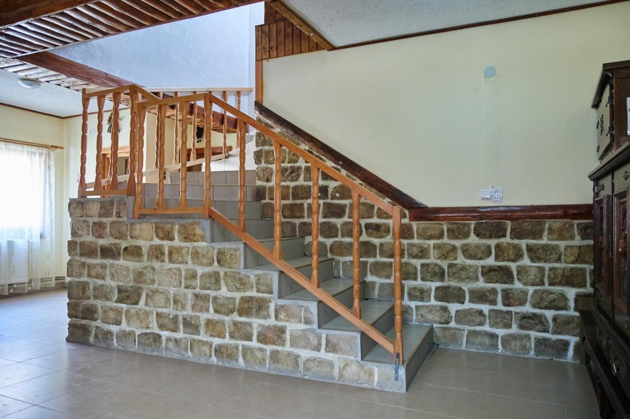 Pensiunea Colt Alb Ocolis Buitenkant foto